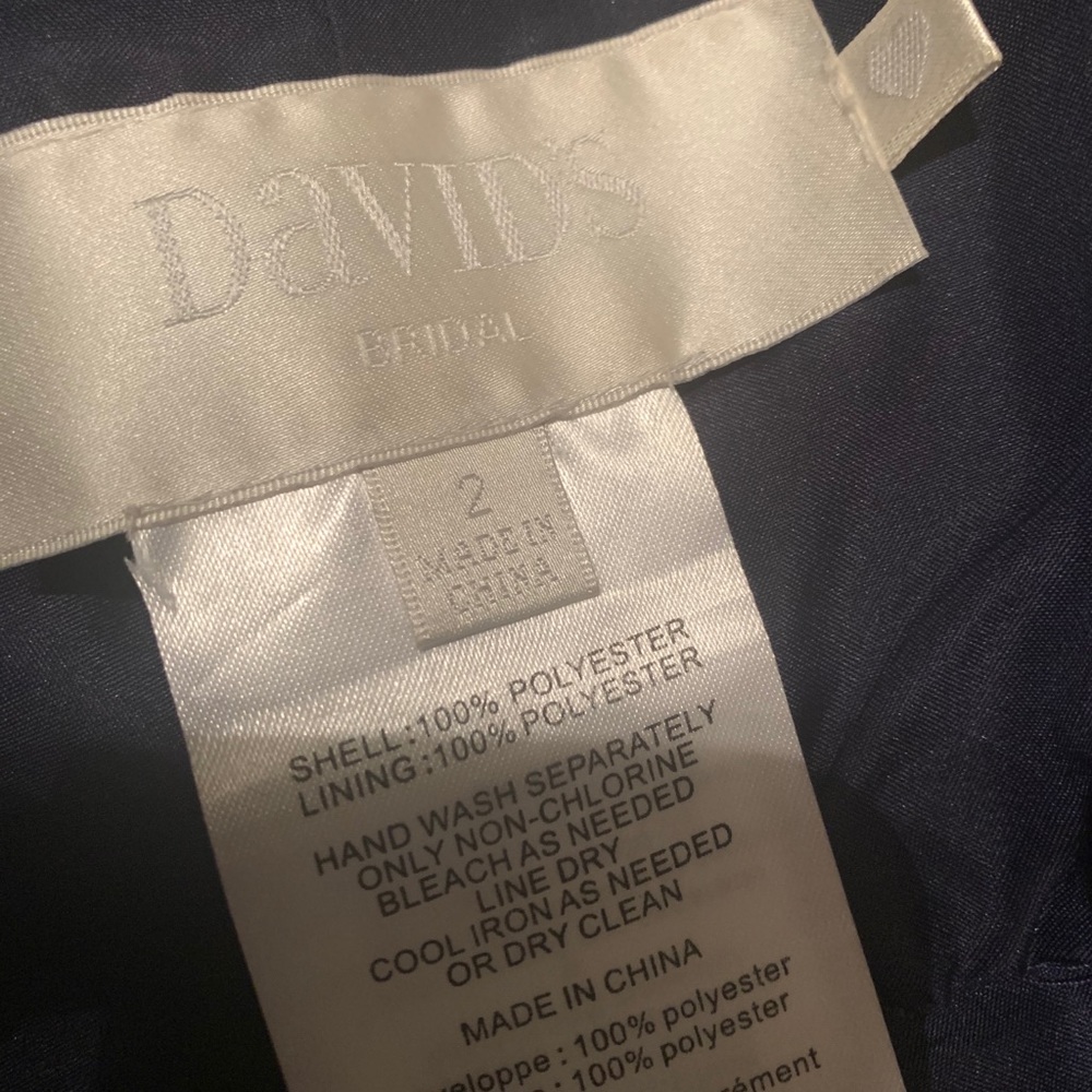 Dress - Picture 2 of 2